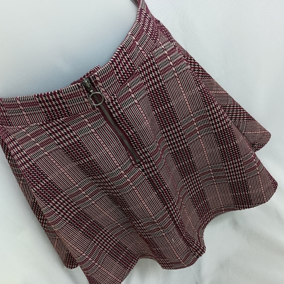 SO Plaid Preppy Dark Academia Red,Purple And Black A-Line Skirt  (#1,438) - Picture 6 of 10